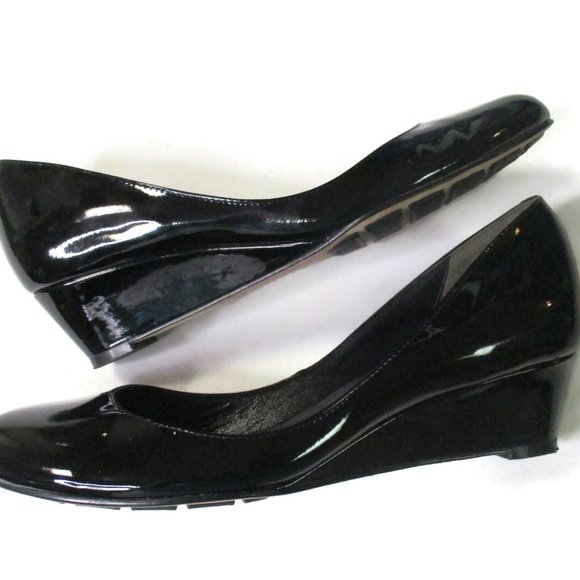 cole haan black wedge shoes